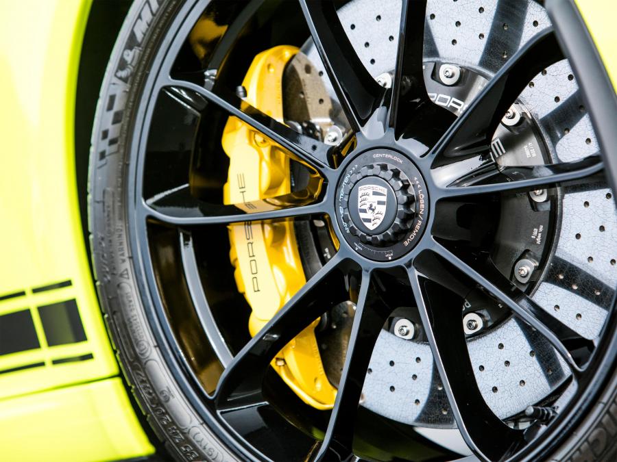 Колеса Porsche 911 R (991) 2016 года  (NA) (фото 12 из 40)